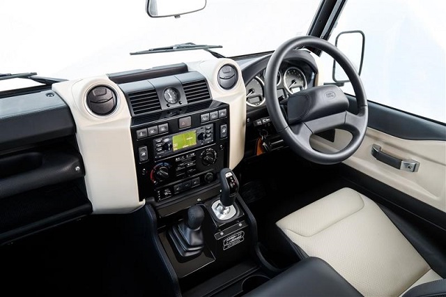 2020 Land Rover Defender cabin