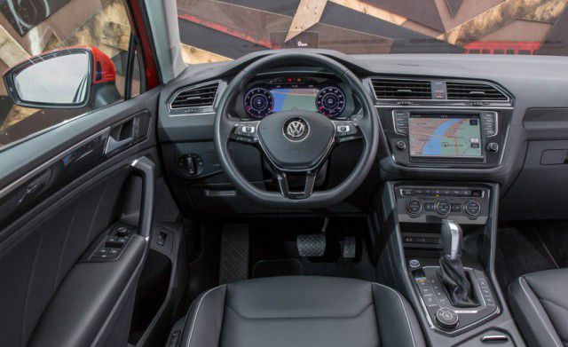 2020 VW Tiguan cabin