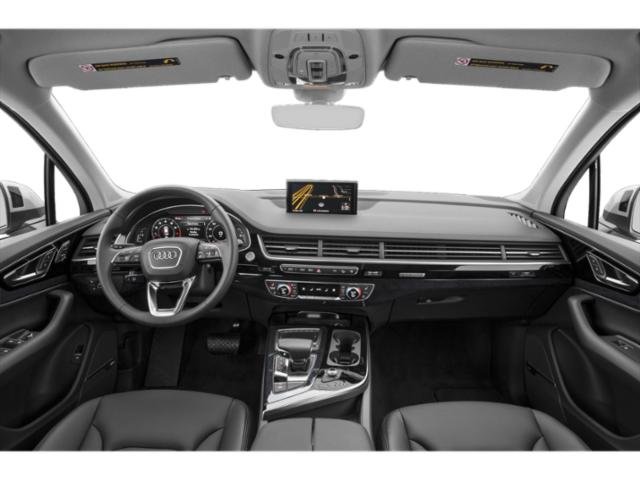 2020 Audi Q7 cabin