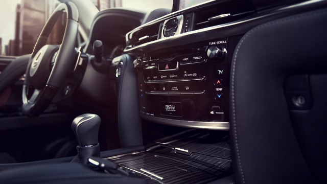 2020 Lexus LX 570 interior