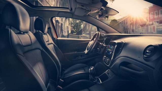 2020 Renault Captur interior
