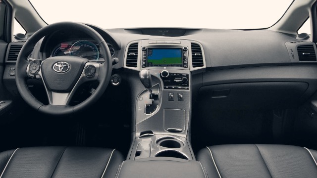2020 Toyota Venza interior