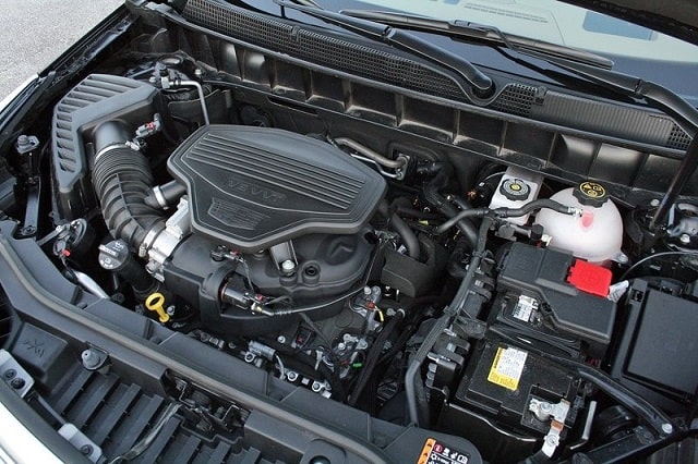 2024 Cadillac XT5 engine