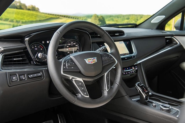 2024 Cadillac XT5 interior